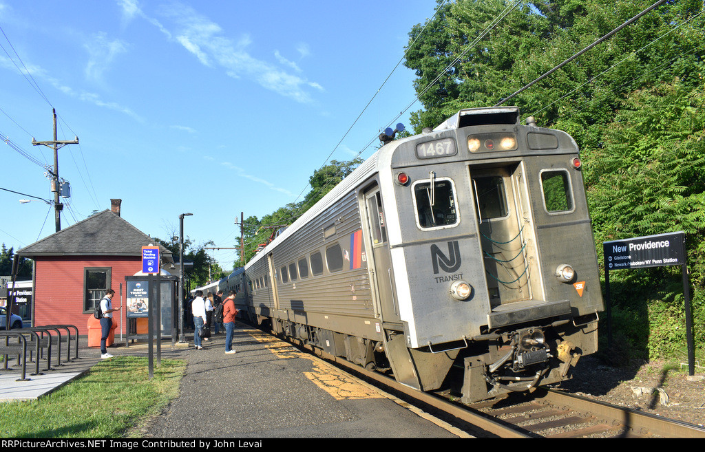 Arrow III Cab Car # 1467 on the point of NJT Train # 408 